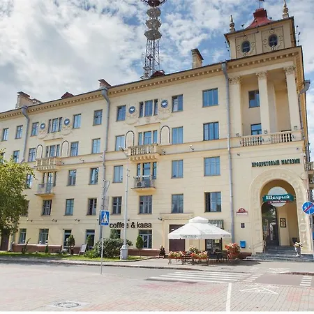 Studio On Nezavisimosti Square Minsk